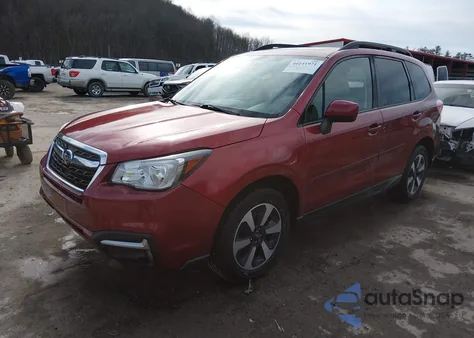 2017 Subaru Forester 2.5I Premium z USA, uszkodzony, nr VIN JF2SJAGC5HH467070